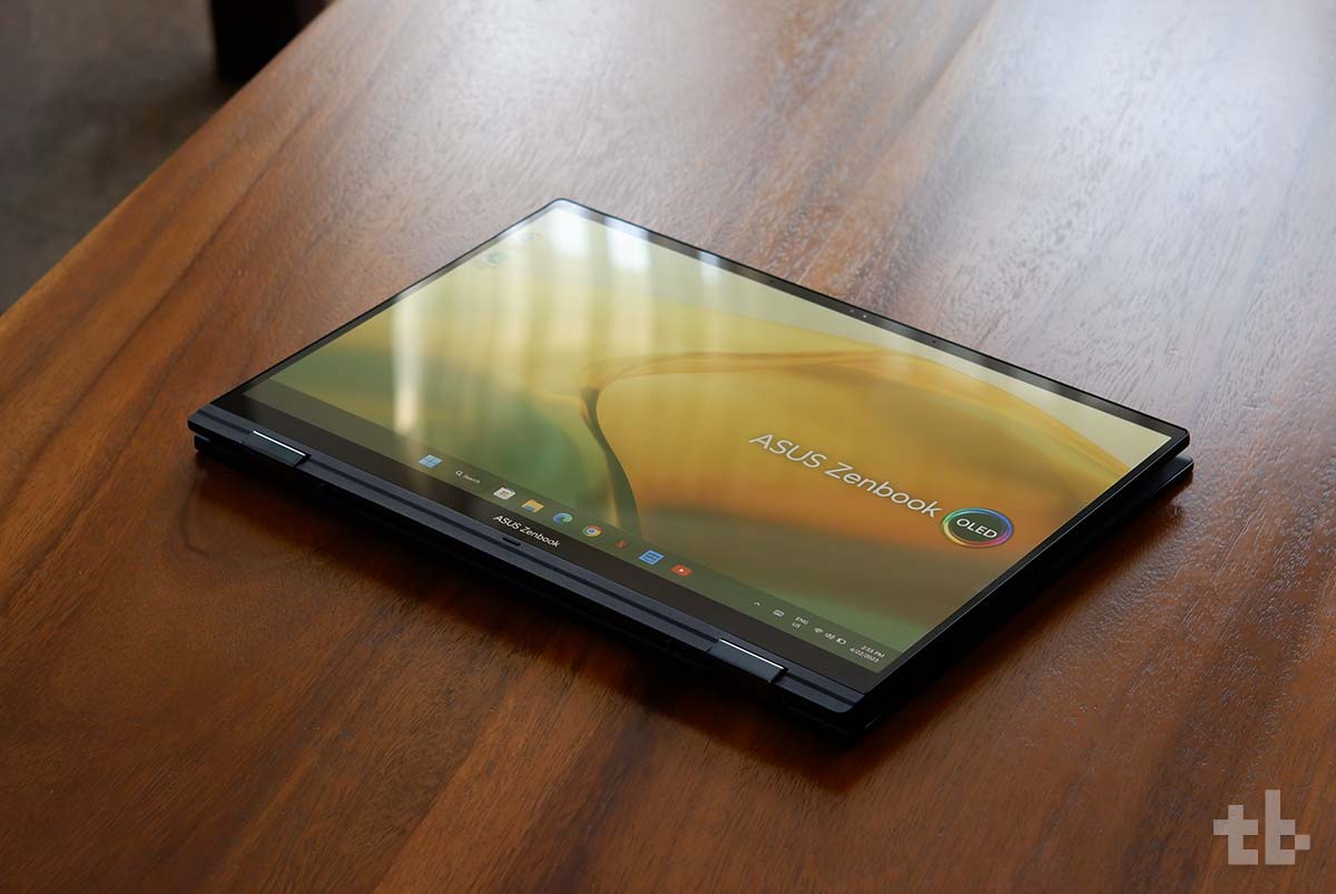 ASUS Zenbook 14 Flip OLED (UP3404) Tablet Mode