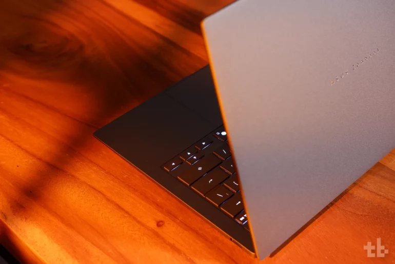 ASUS Zenbook S14 UX5406AA