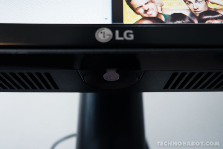 LG 34WL85C-B ultrawide monitor review