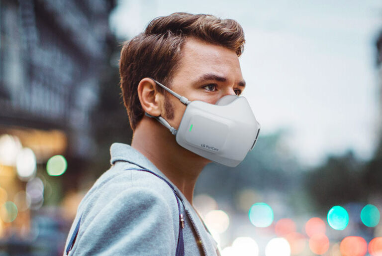 LG PuriCare Wearable Air Purifier