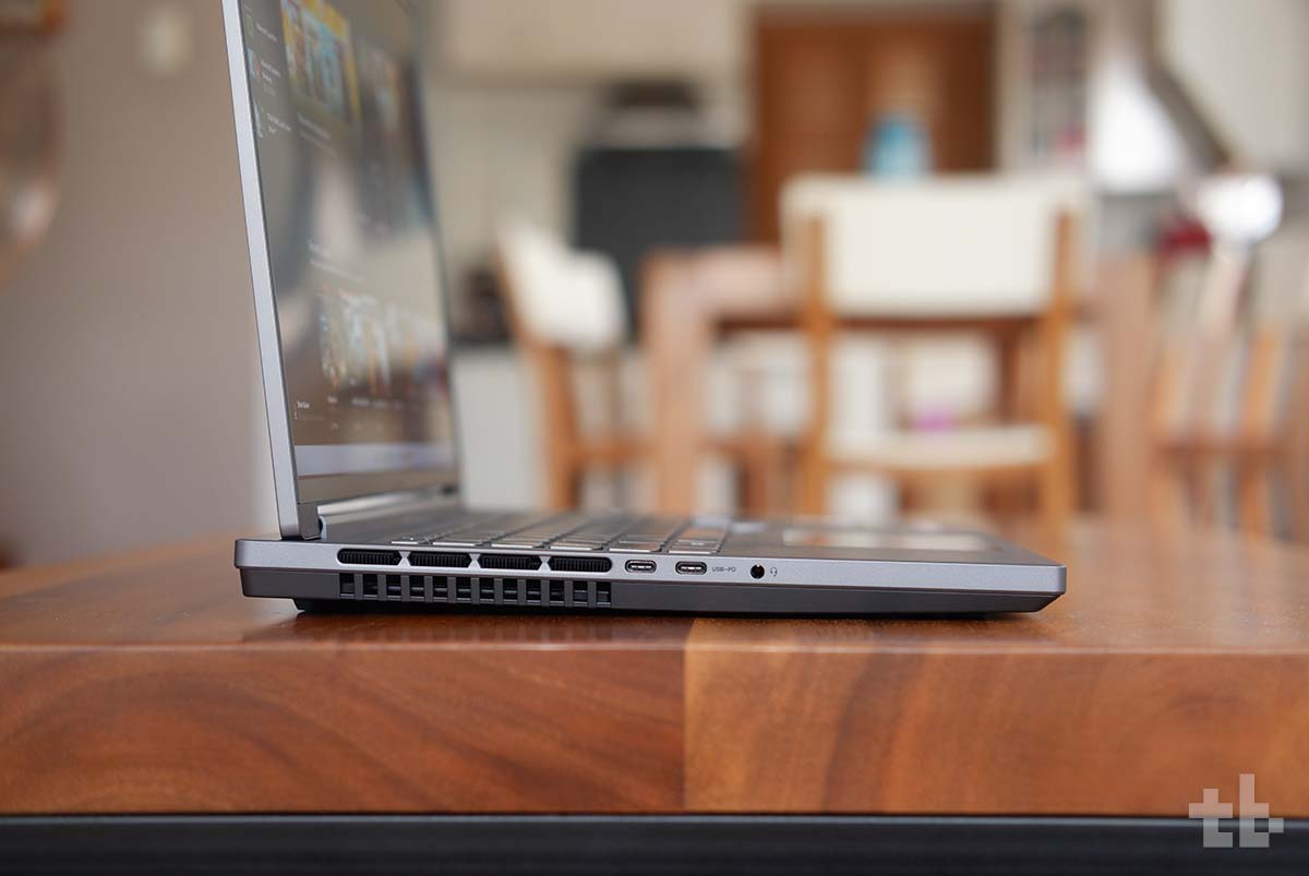 Legion Slim 5i 16IRH8 I/O Ports