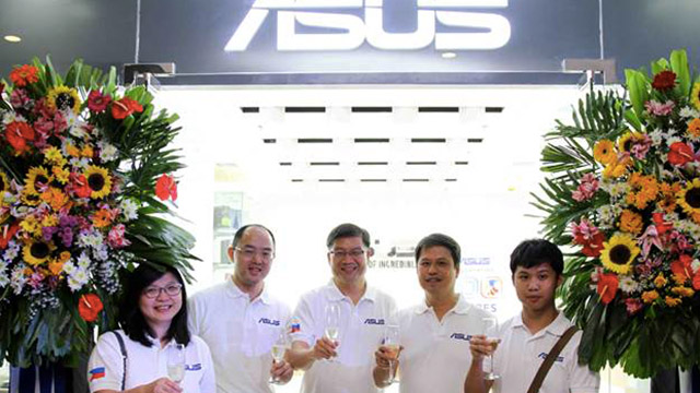 asus 100th store