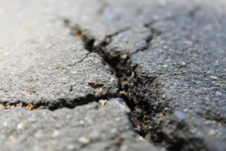crack in road