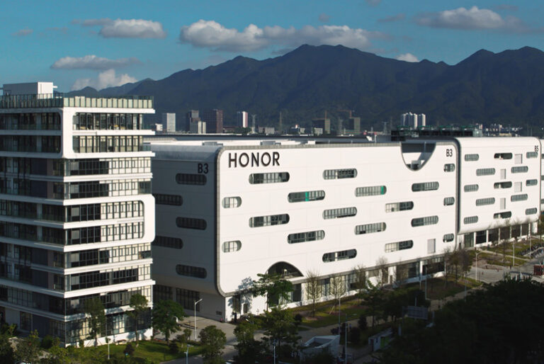 HONOR's self-funded Intelligent Manufacturing Industrial Park