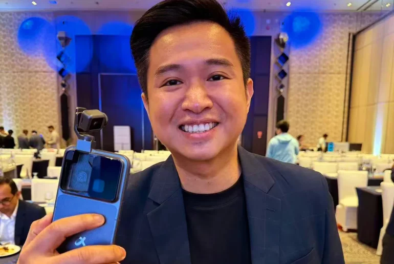 HONOR PH teases Robot Phone with AI and gimbal camera