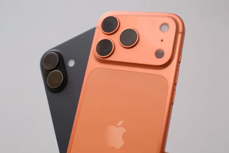 Tim Cook warns of Apple price increase amid memory shortage iphone 17 Series