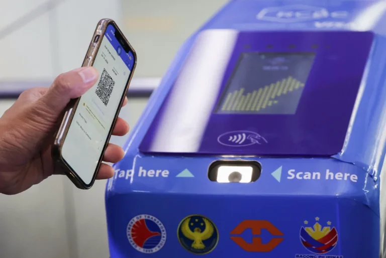 LRT-2 rolls out tap-to-pay and QR-powered fares lrt 2 cashless fares