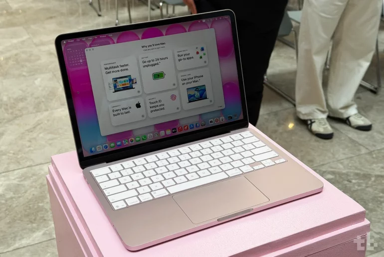 macbook neo blush