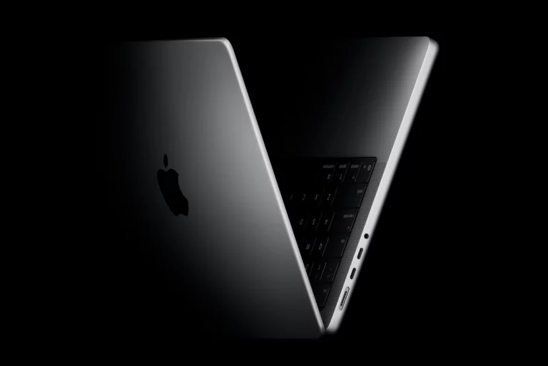macbook pro m5