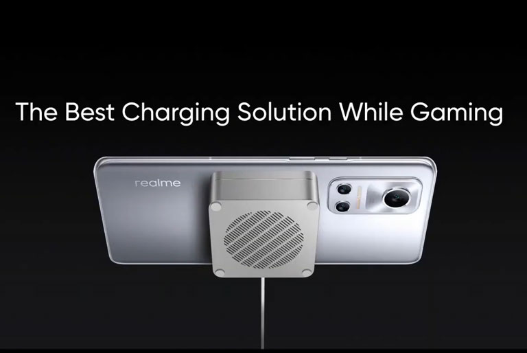 realme 50W MagDart Charger