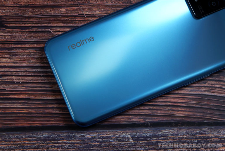 realme 8 5G review - back