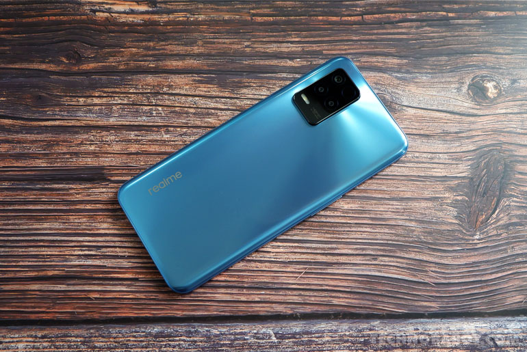 Our top picks from realme this upcoming 12.12