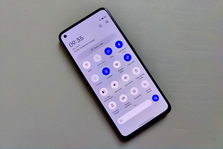 realme UI 3 Android 12 launch