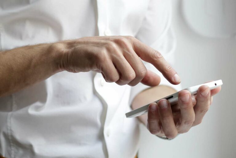 Share Wi-Fi Password