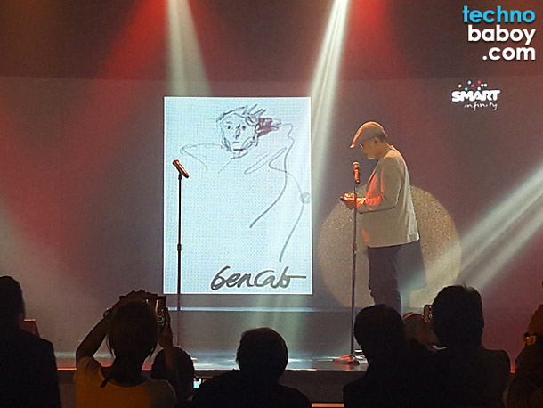 National artist Ben Cab rendering one of his famous paintings on a Galaxy Note 5