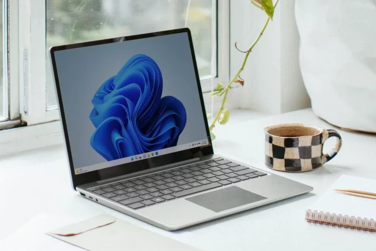windows 11 laptop