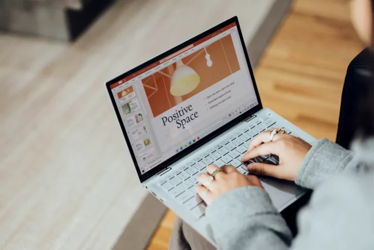 windows 11 laptop